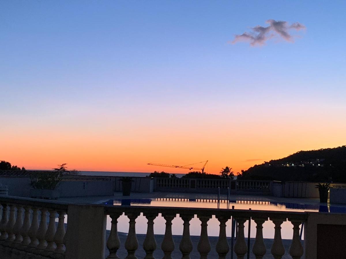Appartement Agreable En Bord De Mer Villefranche-sur-Mer Ngoại thất bức ảnh